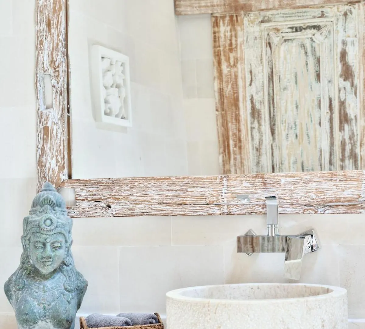 Villa Aisis Seminyak Indonesien
